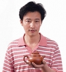 紫砂壶工艺师图片：惠海勤紫砂 - 美壶网