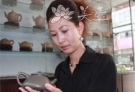 紫砂壶工艺师图片：柯俊芬紫砂 - 美壶网
