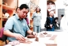 紫砂壶工艺师图片：周波紫砂 - 美壶网