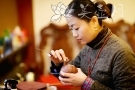 紫砂壶工艺师图片：陈丽英紫砂 - 美壶网