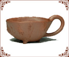 紫砂壶图片：全手花塑品茗杯 精品 - 美壶网