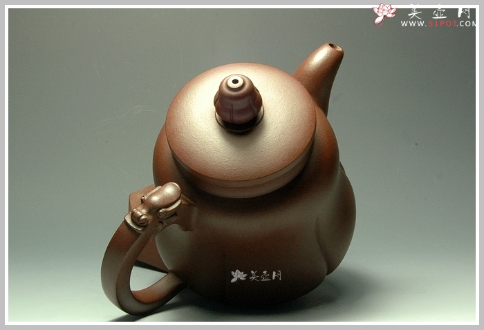 紫砂壶图片：龙莲壶 大气精细 - 美壶网