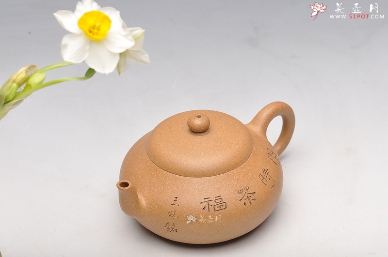 紫砂壶图片：邱玉林大师装饰 古拙之风 把玩精品 全手扁梨2 实用收藏 - 美壶网