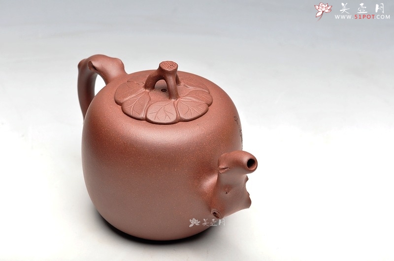 紫砂壶图片：老味具显 造型大方简练  贴叶自然生动 木瓜 - 美壶网
