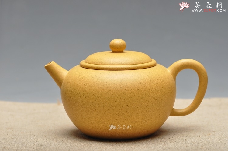 紫砂壶图片：形制古朴 饱满大气 精品亨圆  袁新强作品 - 美壶网