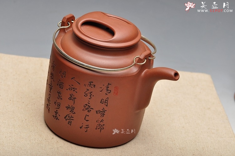 紫砂壶图片：耐品 神骏逸品 全手工洋桶 - 美壶网