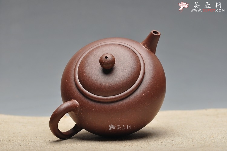 紫砂壶图片：形制古朴 饱满大气 精品亨圆  袁新强作品 - 美壶网