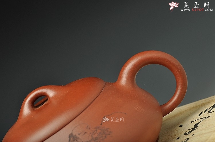 紫砂壶图片：经典器形 钱伟刚精心装饰达摩 汉棠石瓢 - 美壶网