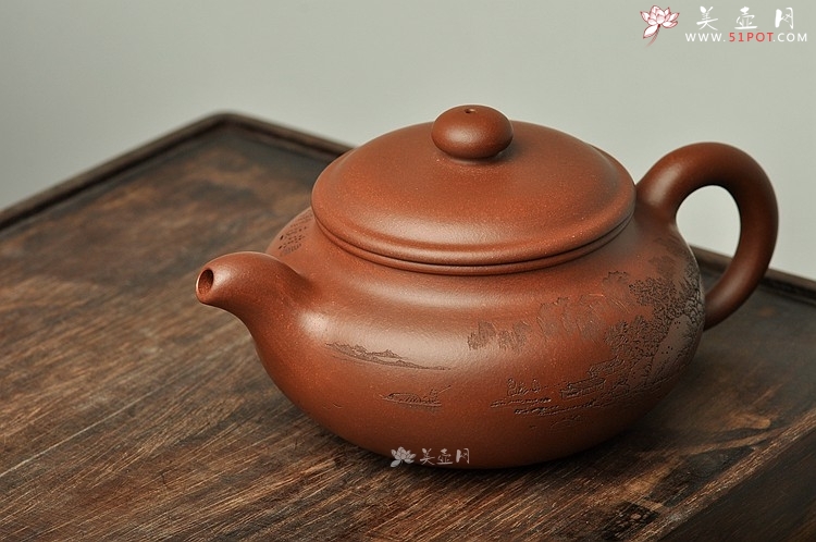 紫砂壶图片：通景山水 俯仰自得 稳重大气 冬游之大仿古 - 美壶网