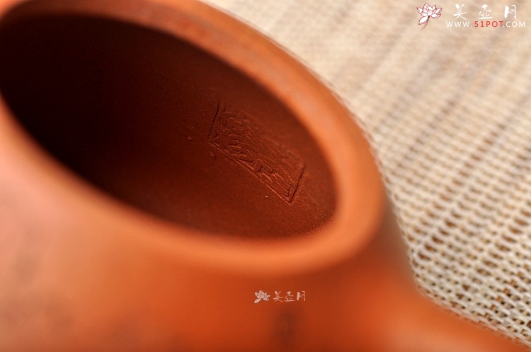 紫砂壶图片：实用经典 文气十足  五福石瓢之全手降坡泥子冶石瓢 - 美壶网