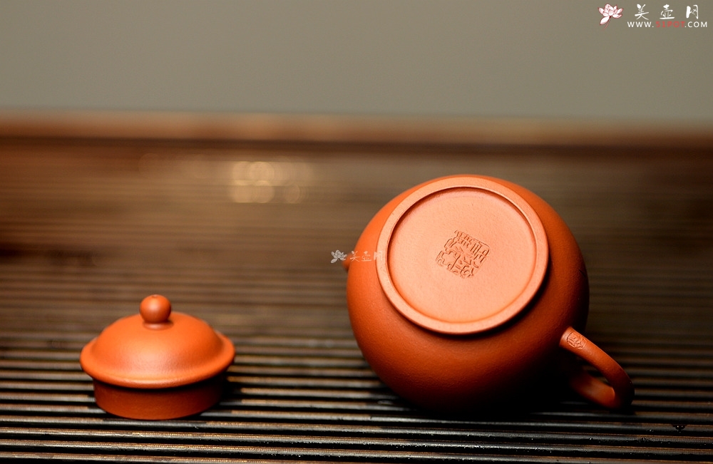 紫砂壶图片：只为茶人 传统器形 铁观音利器 优质朱泥 美壶特惠 全手宫灯 - 美壶网