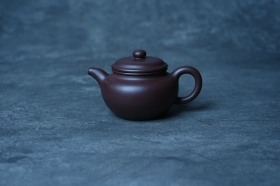 紫砂壶图片：特好老紫泥全手工仿古壶 茶人醉爱 - 美壶网