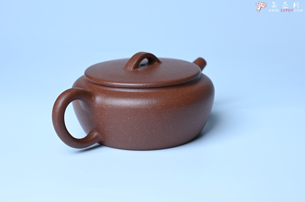 紫砂壶图片：美壶特惠 优质红降坡泥大口玉扁壶 茶人醉爱 - 美壶网