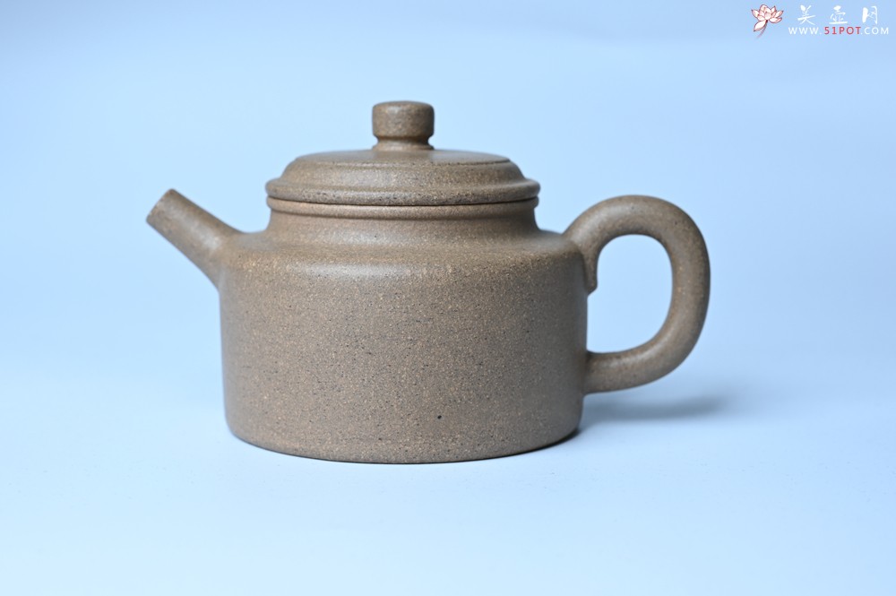 紫砂壶图片：高温油润黄龙山本山老段泥 全手工德中壶 做工特好 - 美壶网