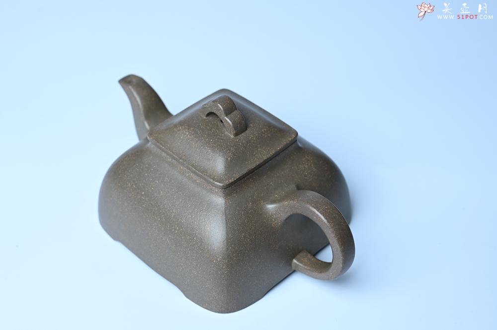 紫砂壶图片：实力派张海艳全手工蟹壳老青段泥精工弧菱壶 - 美壶网