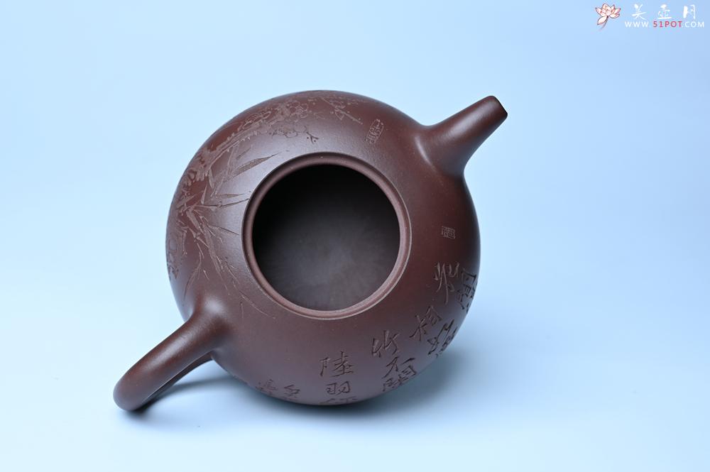 紫砂壶图片：潜力股周小培老师 油润底槽清 卡盖难度相当大 全手工半月紫砂壶 花间渴想相如露,竹不闲参陆羽经 - 美壶网