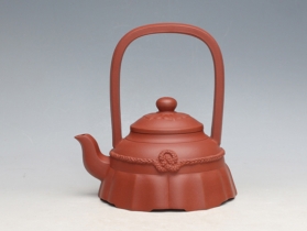 紫砂壶图片：裙花提梁 - 美壶网