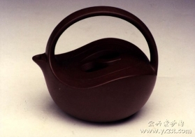 紫砂壶图片：太极提梁壶 - 美壶网